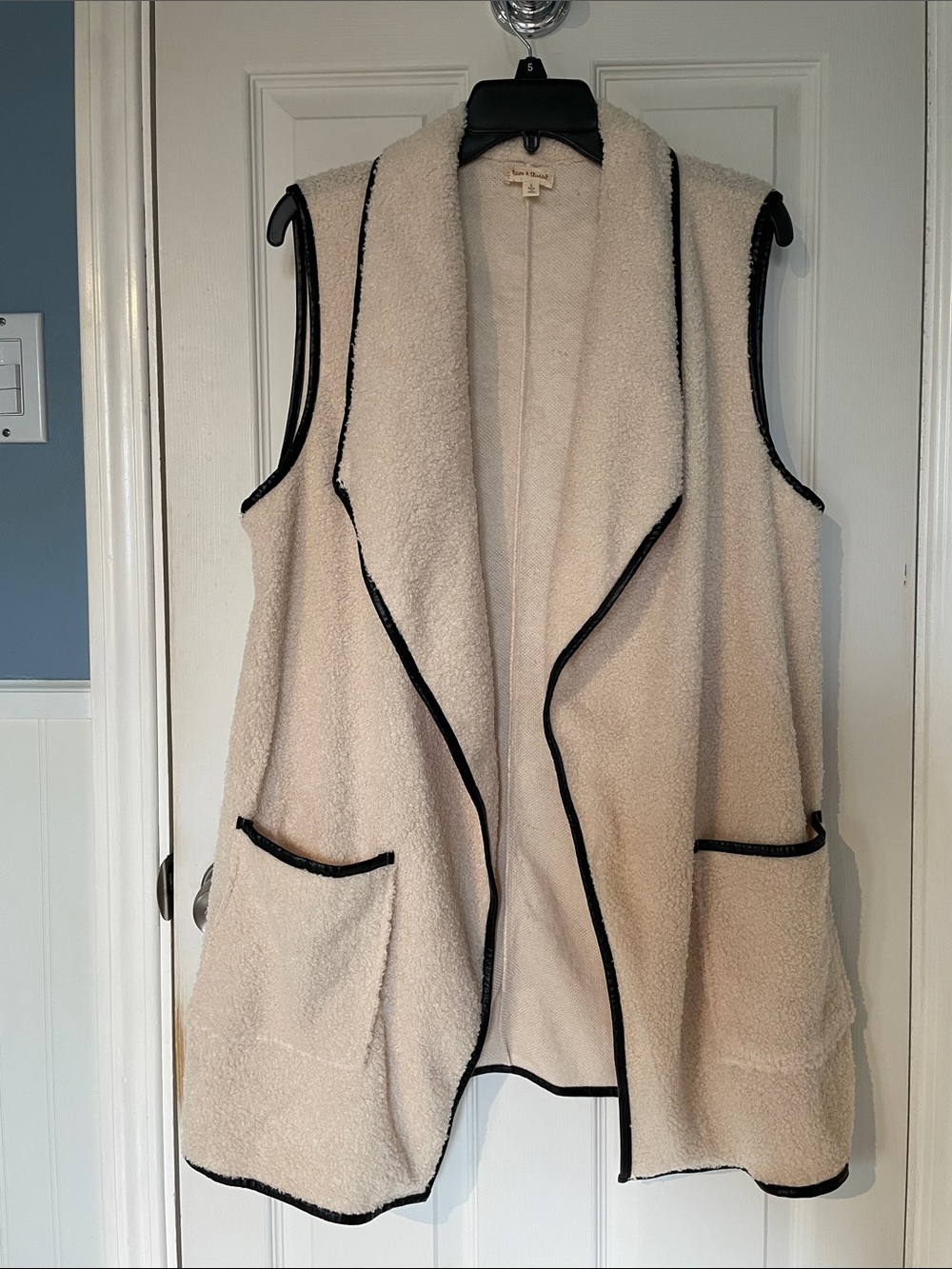 Hem & Thread Cream Sherpa Vest with Black Trim